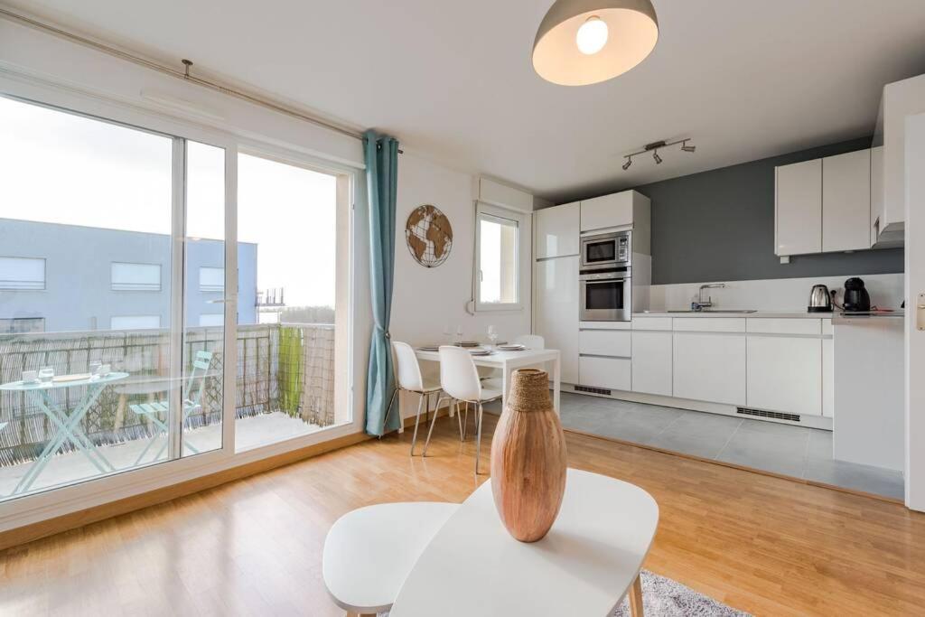Crystal Apartment Disneyland Bmyguest Montévrain Eksteriør billede